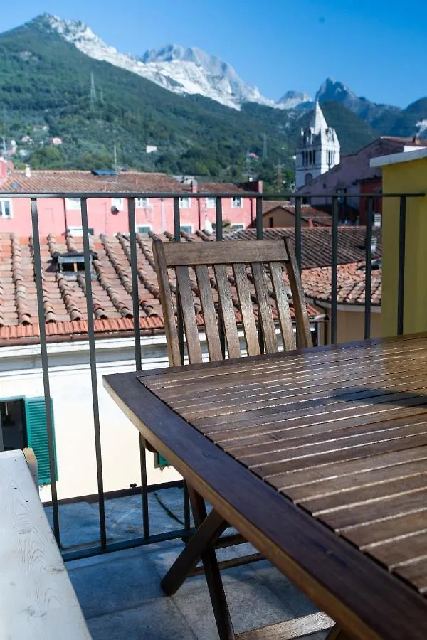 Carrara Bella Bed & Breakfast
